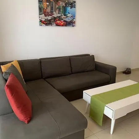 Apartamento Crown - - Studio Flat