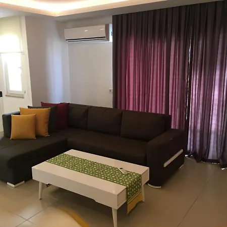 Apartamento Crown - - Studio Flat