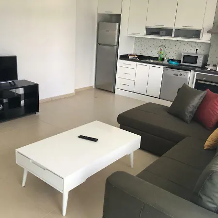 Crown - - Studio Flat * אבסלאר